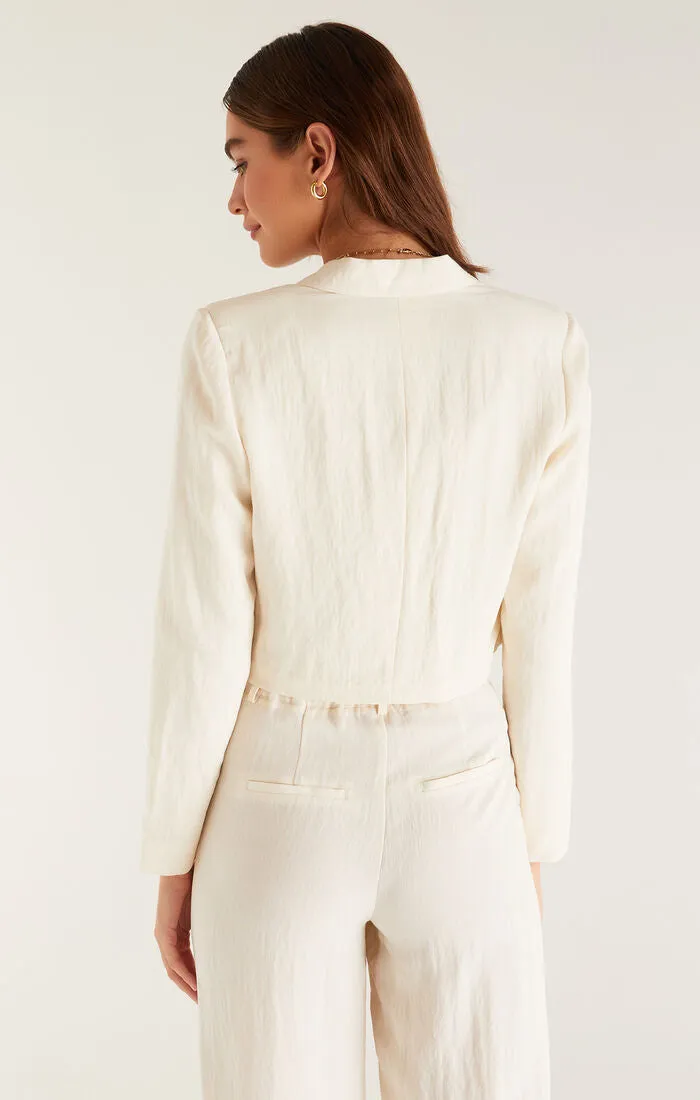 Dana Airy Cropped Blazer