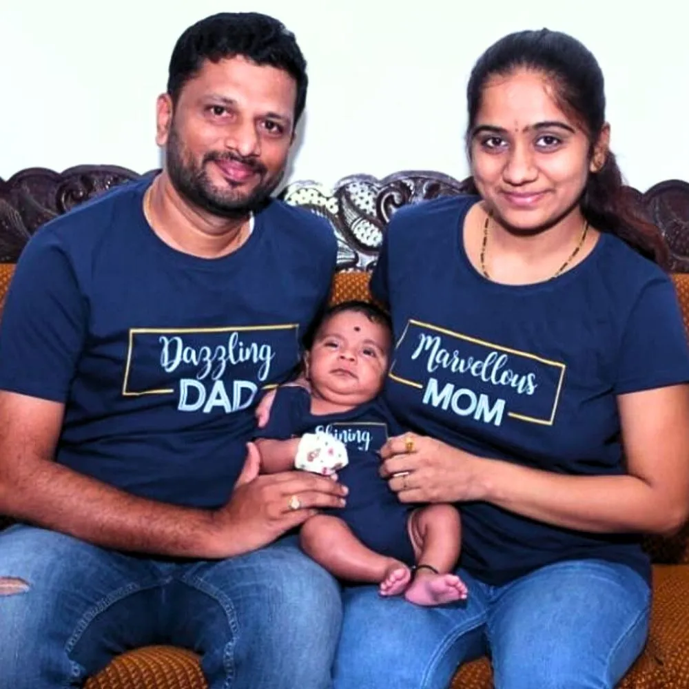 Dazzling Dad Marvellous Mom Shining Son Gorgeous Girl Matching Family T-Shirts