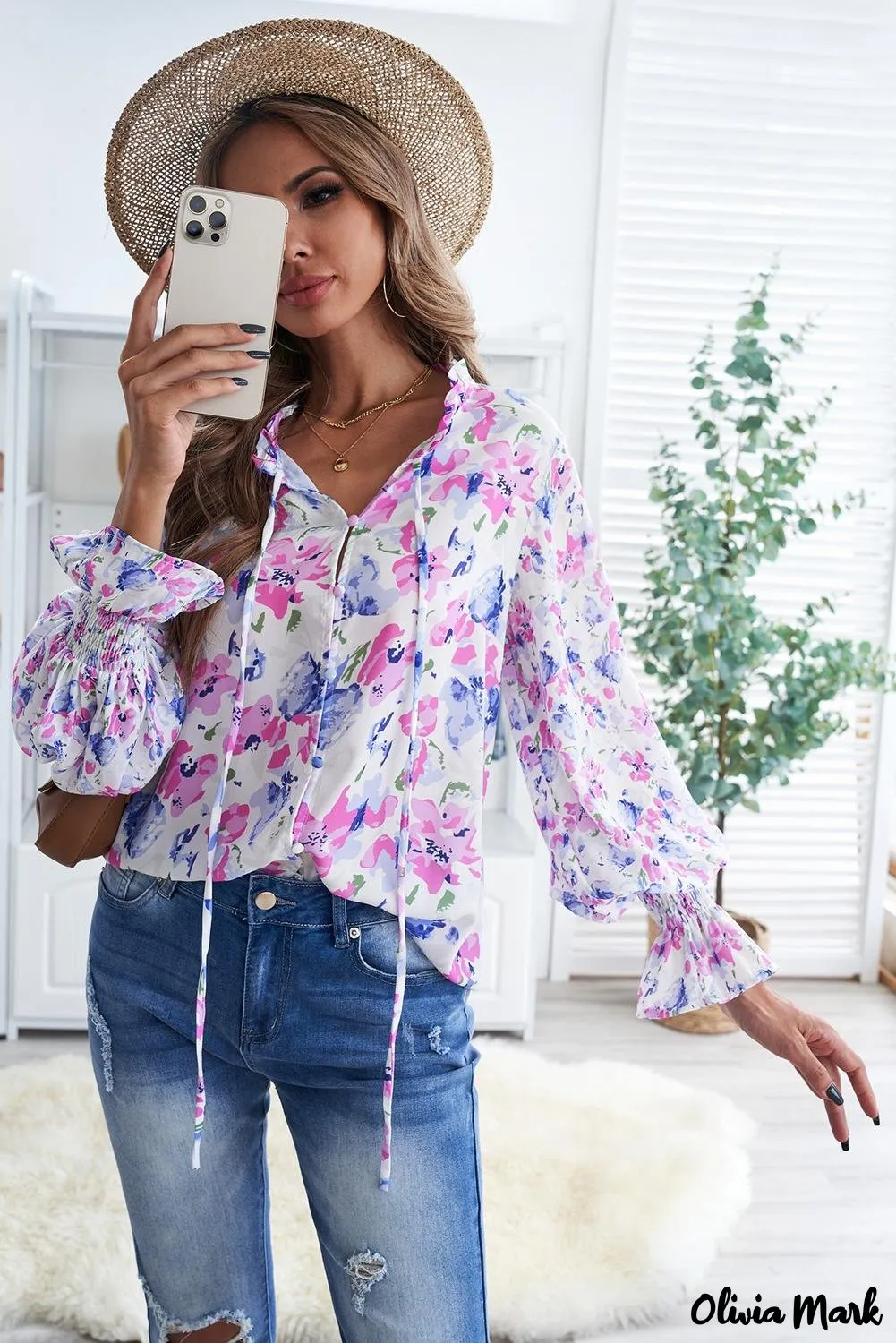 Deanwangkt - Cakewalk Rose Floral Smocked Blouse