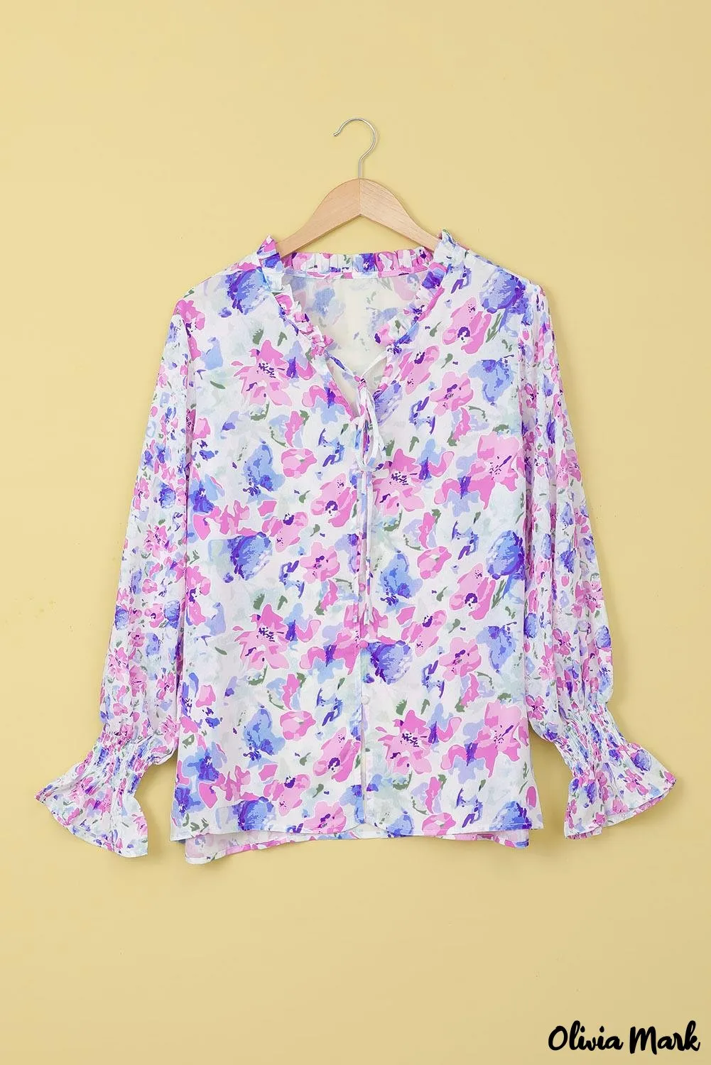 Deanwangkt - Cakewalk Rose Floral Smocked Blouse