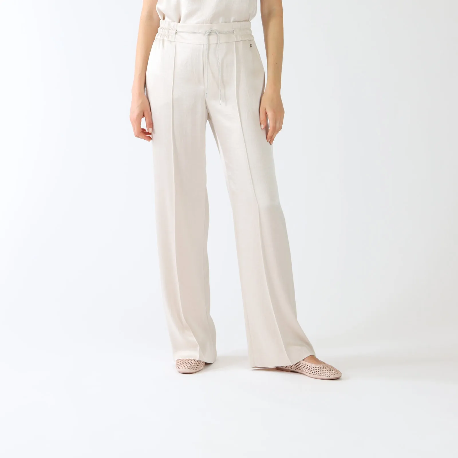 Deep Pearl Washington Pants With Crystal Belt