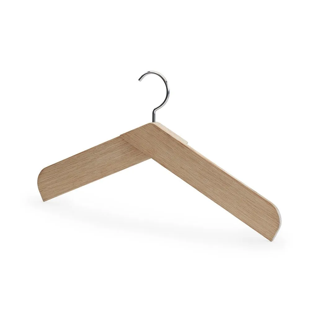 FRITZ HANSEN | SKAGERAK | COLLAR COAT HANGER | OAK